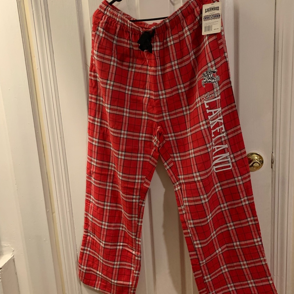 Men’s Red Plaid Flannel Pajama XL New With Tags